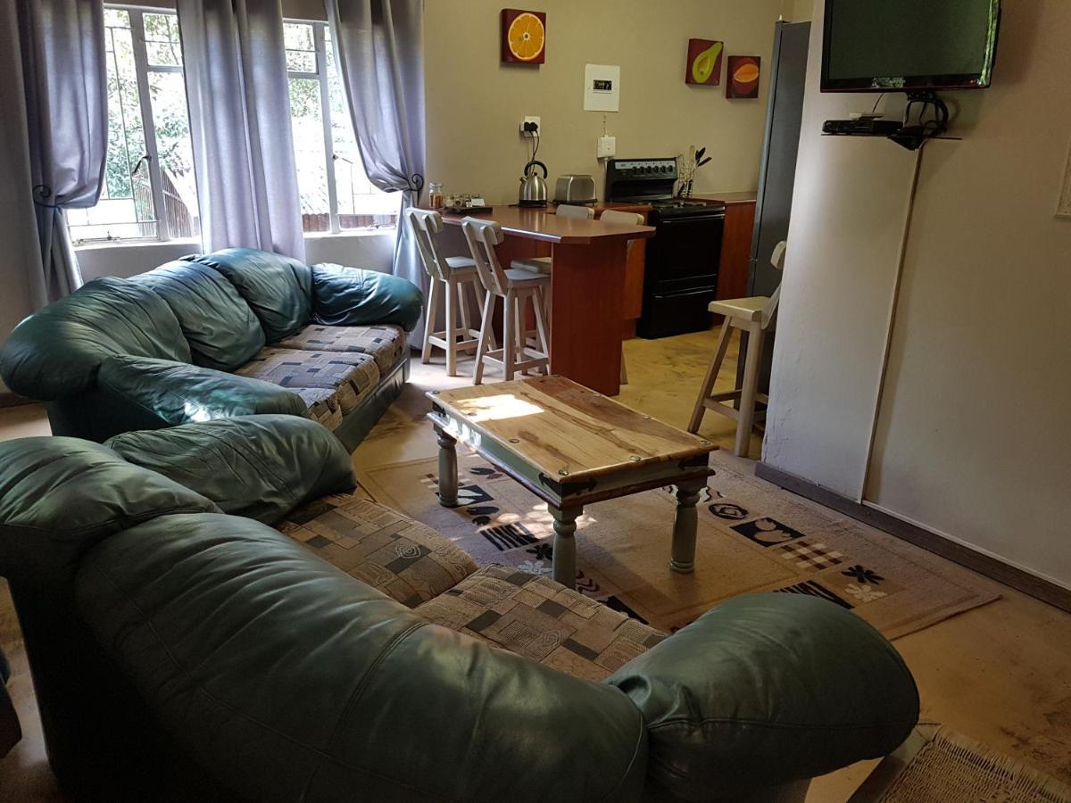 On Golden Pond - Mount Amanzi Appartement Hartbeespoort Buitenkant foto