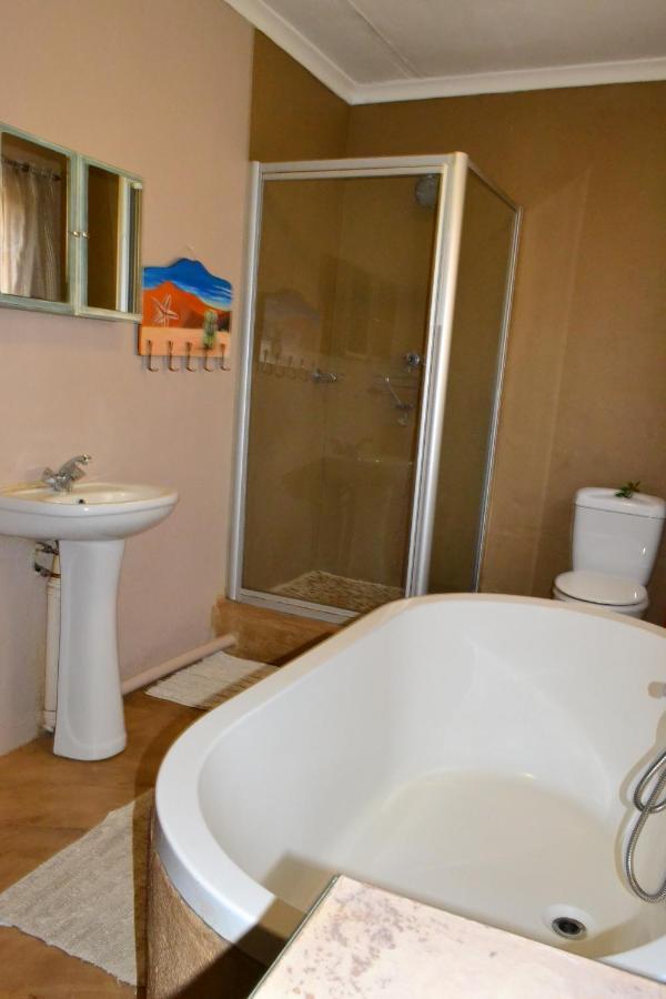 On Golden Pond - Mount Amanzi Appartement Hartbeespoort Buitenkant foto